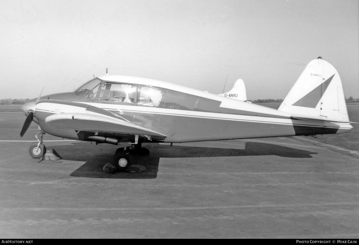 Aircraft Photo of G-ARHJ | Piper PA-23-150 Apache | AirHistory.net #708959