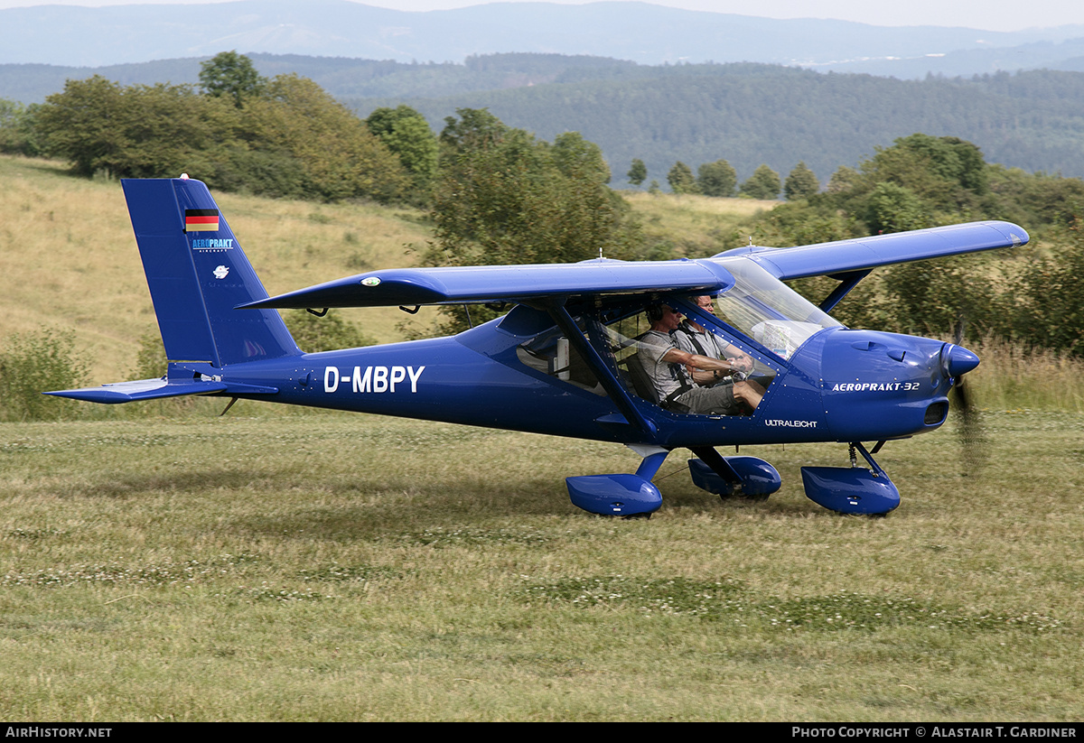 Aircraft Photo of D-MBPY | Aeroprakt A-32 Vixxen | AirHistory.net #708968