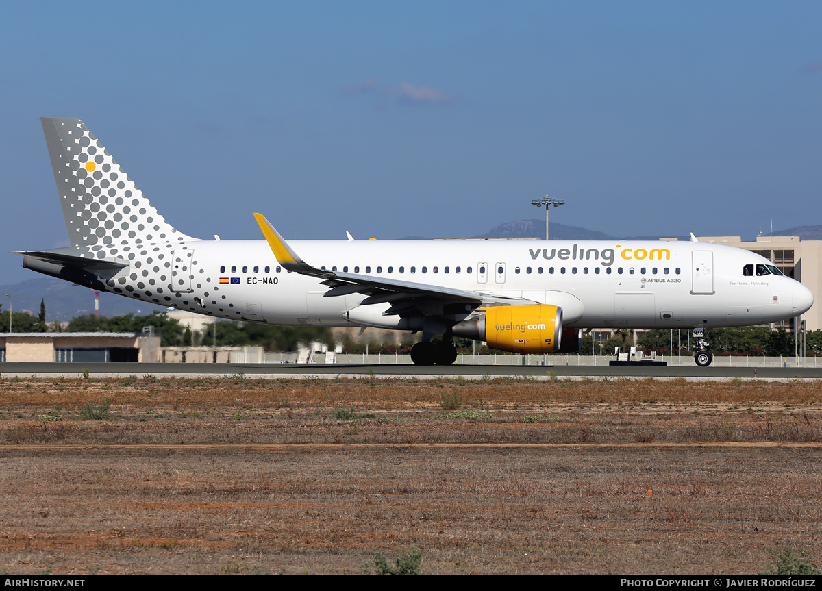 Aircraft Photo of EC-MAO | Airbus A320-214 | Vueling Airlines | AirHistory.net #709307