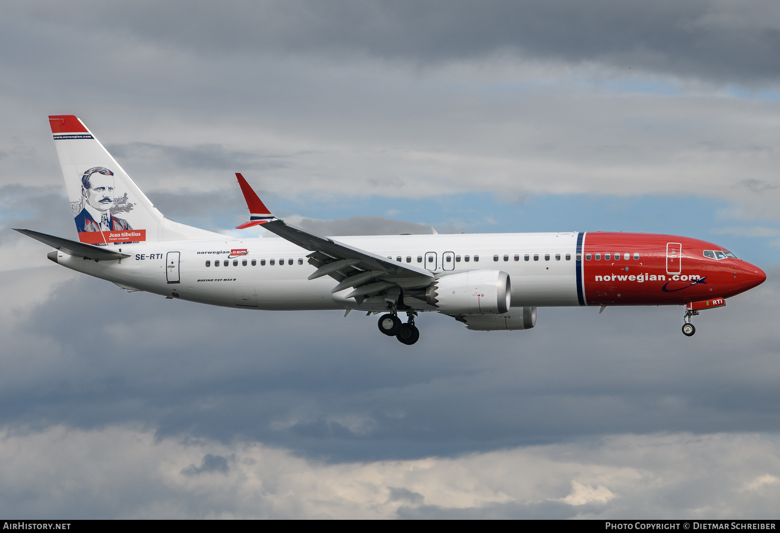 Aircraft Photo of SE-RTI | Boeing 737-8 Max 8 | Norwegian | AirHistory.net #709342
