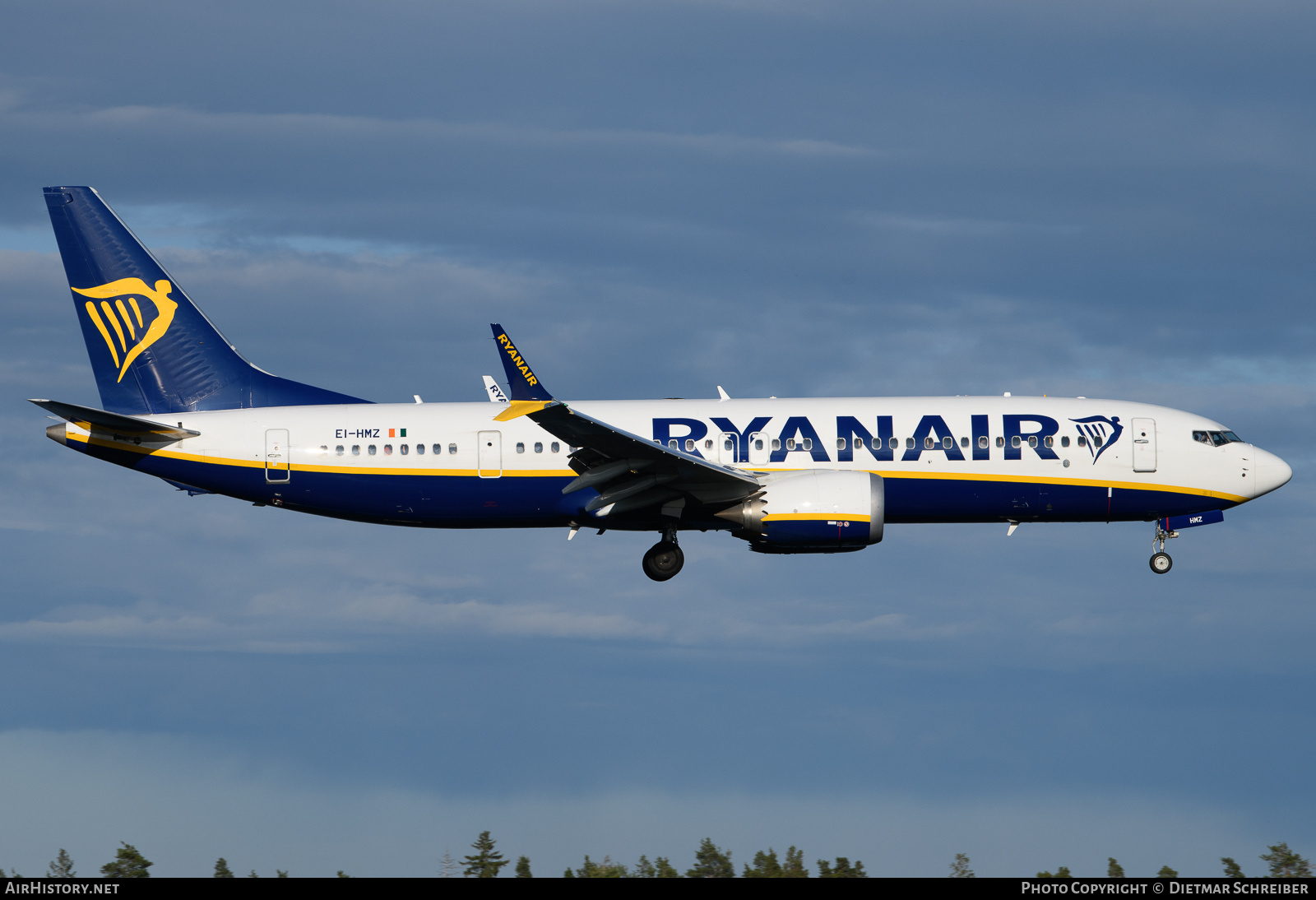 Aircraft Photo of EI-HMZ | Boeing 737-8200 Max 200 | Ryanair | AirHistory.net #709359