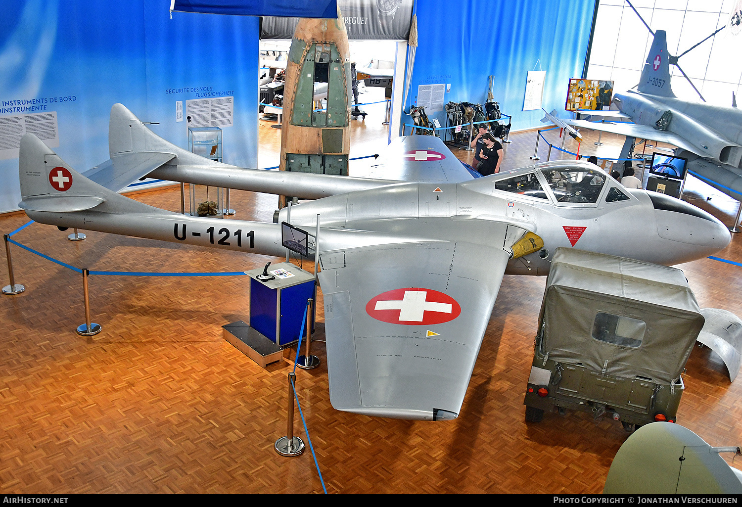 Aircraft Photo of U-1211 | De Havilland D.H. 115 Vampire T55 | Switzerland - Air Force | AirHistory.net #709362