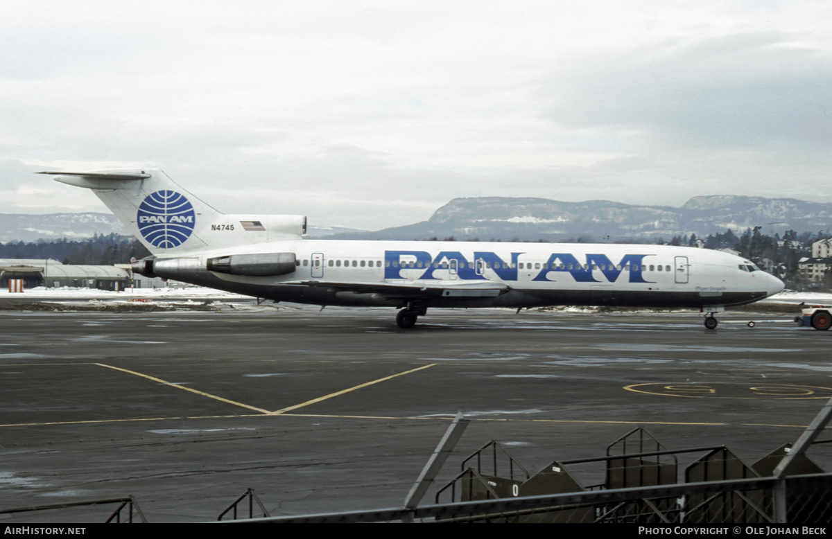 Aircraft Photo of N4745 | Boeing 727-235 | Pan American World Airways - Pan Am | AirHistory.net #709375