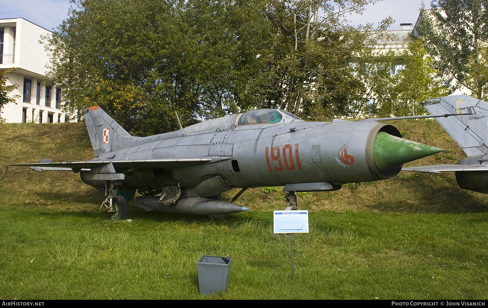 Aircraft Photo of 1901 | Mikoyan-Gurevich MiG-21PF | Poland - Air Force | AirHistory.net #709436