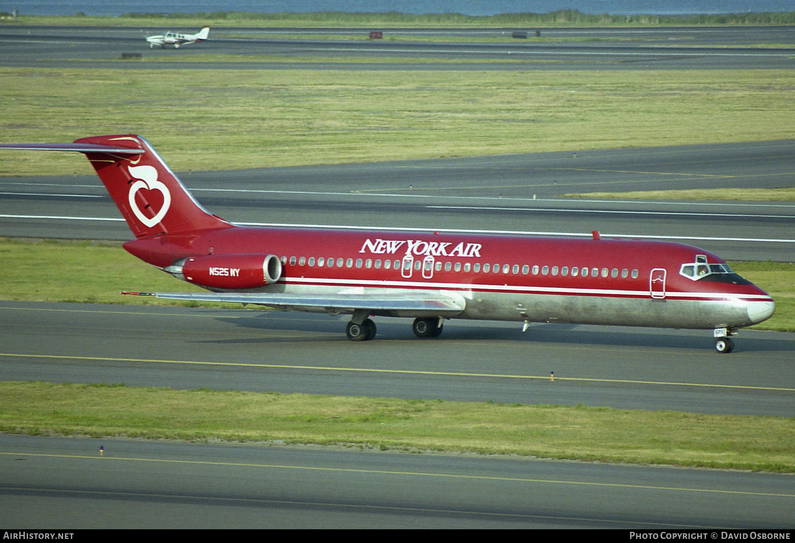 Aircraft Photo of N525NY | McDonnell Douglas DC-9-32 | New York Air | AirHistory.net #709574