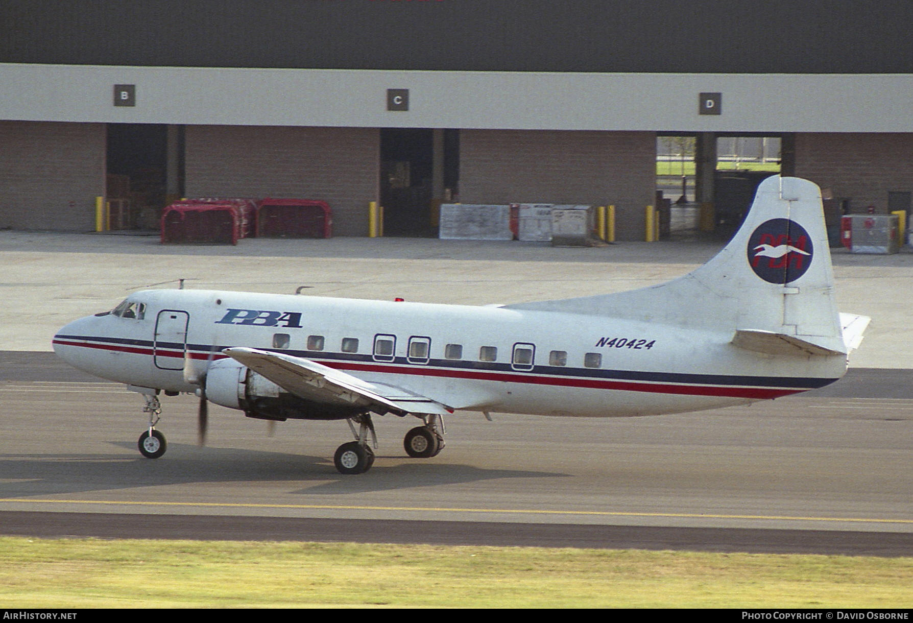 Aircraft Photo of N40424 | Martin 404 | PBA - Provincetown-Boston Airline | AirHistory.net #709580