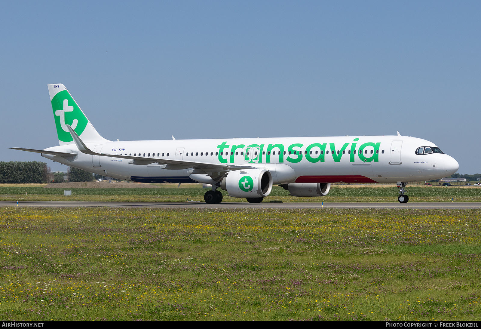 Aircraft Photo of PH-YHW | Airbus A321-251NX | Transavia | AirHistory.net #709697