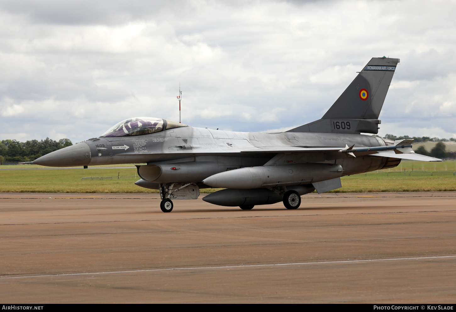 Aircraft Photo of 1609 | General Dynamics F-16AM Fighting Falcon | Romania - Air Force | AirHistory.net #709721