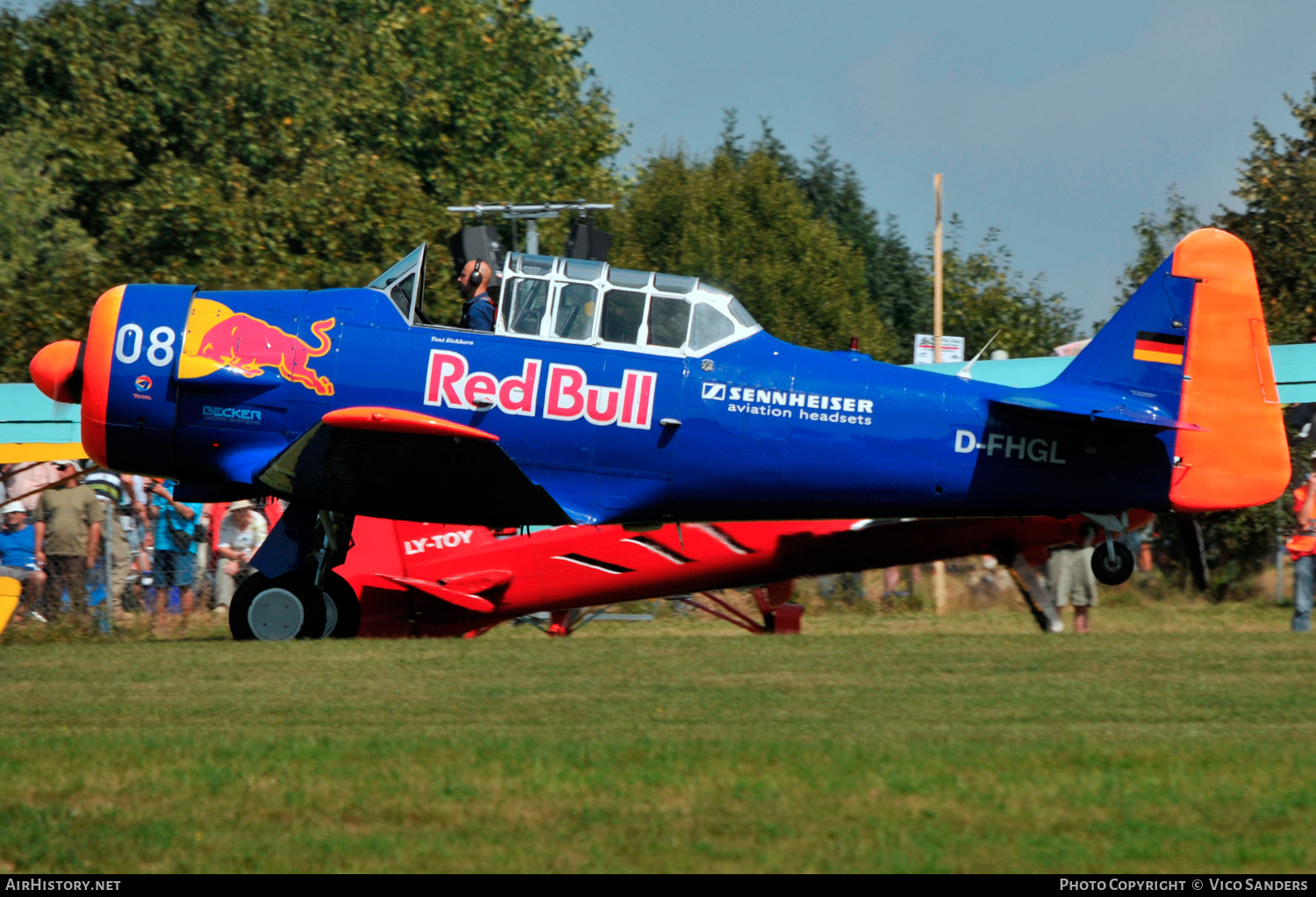 Aircraft Photo of D-FHGL | North American SNJ-4 Texan | Red Bull | AirHistory.net #709762