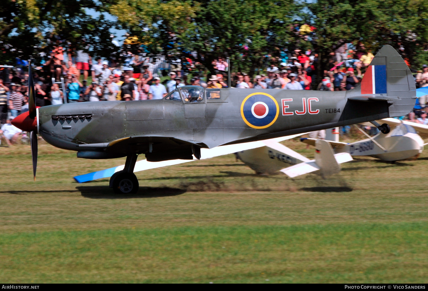 Aircraft Photo of G-MXVI / TE184 | Supermarine 361 Spitfire LF16E | UK - Air Force | AirHistory.net #709763