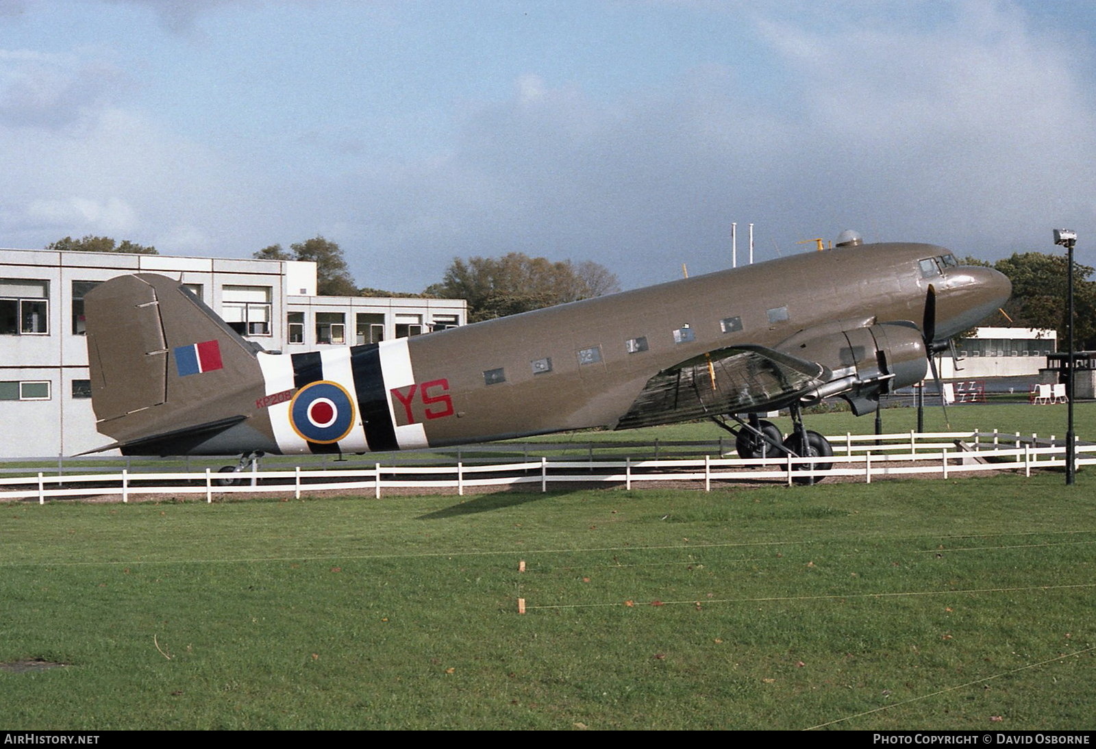 Aircraft Photo of KP208 | Douglas C-47B Dakota Mk.4 | UK - Air Force | AirHistory.net #709770