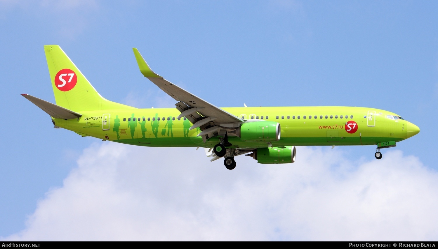 Aircraft Photo of RA-73671 | Boeing 737-8LP | S7 Airlines | AirHistory.net #709799