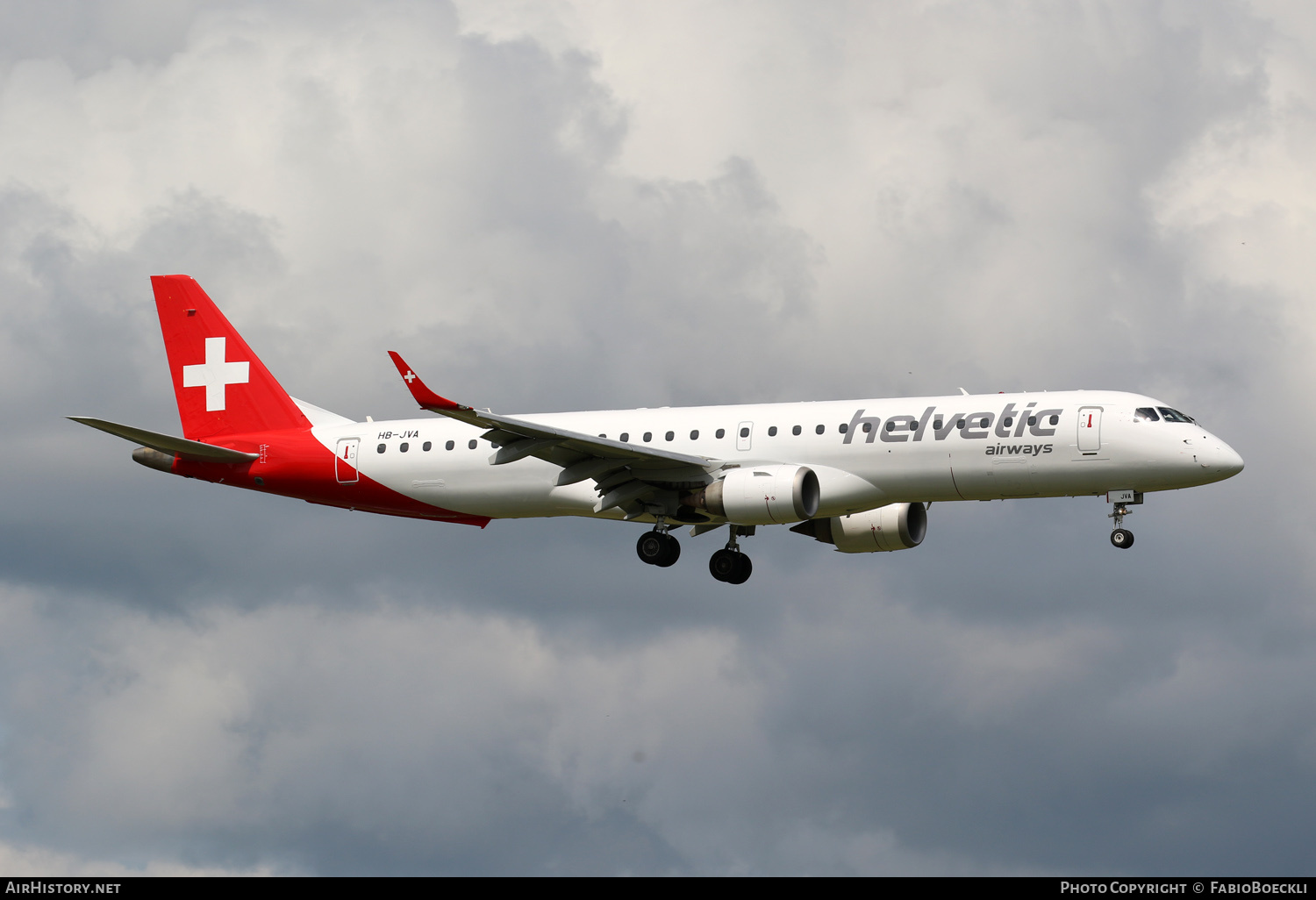 Aircraft Photo of HB-JVA | Embraer 195AR (ERJ-190-200IGW) | Helvetic Airways | AirHistory.net #709895