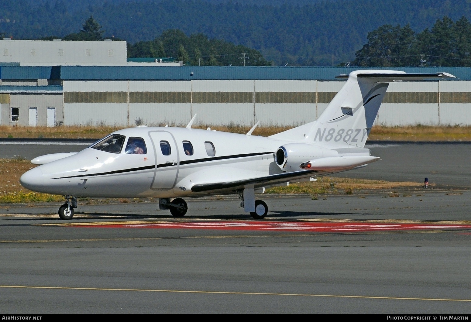 Aircraft Photo of N888ZY | Eclipse EA500 | AirHistory.net #709949