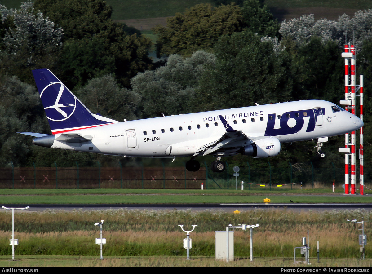 Aircraft Photo of SP-LDG | Embraer 170LR (ERJ-170-100LR) | LOT Polish Airlines - Polskie Linie Lotnicze | AirHistory.net #709958