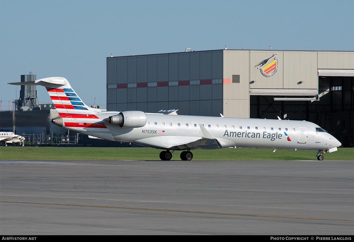 Aircraft Photo of N753SK | Bombardier CRJ-701ER (CL-600-2C10) | American Eagle | AirHistory.net #710038