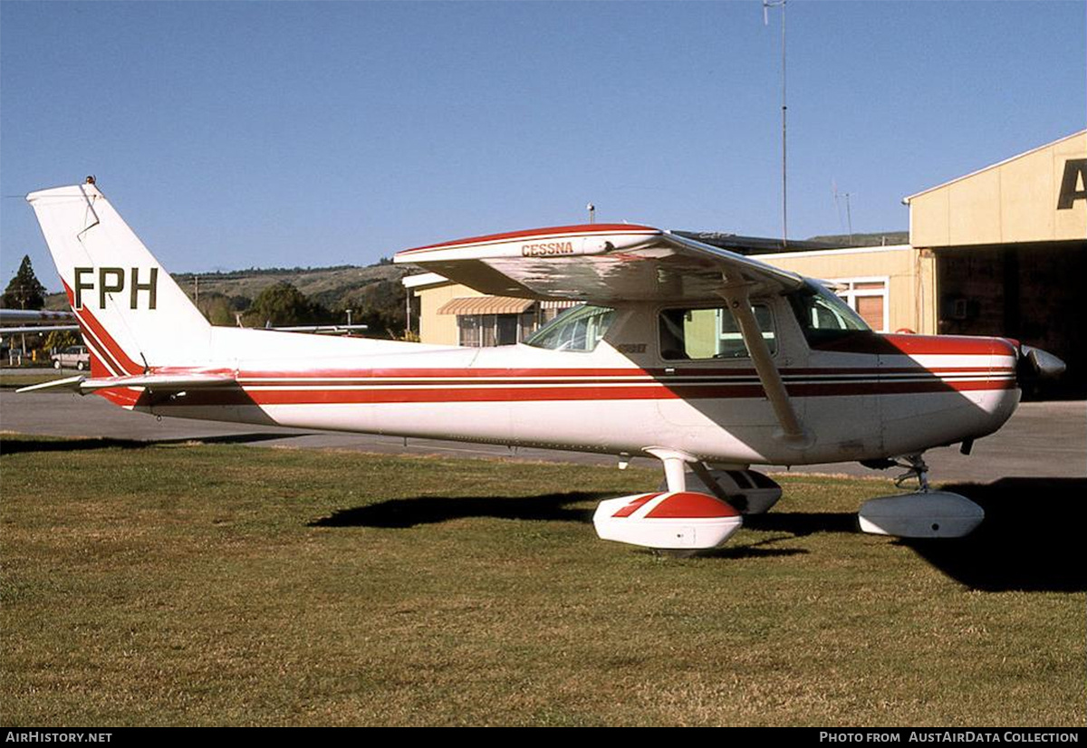 Aircraft Photo of ZK-FPH / FPH | Cessna 152 | AirHistory.net #710062