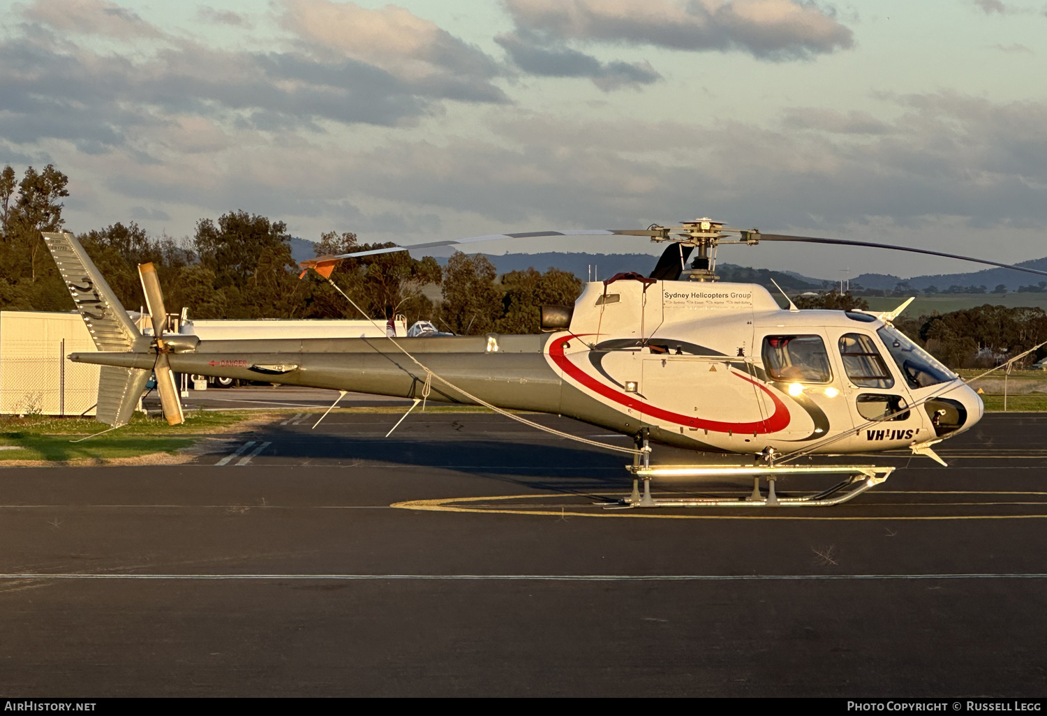 Aircraft Photo of VH-JVS | Aerospatiale AS-350BA Ecureuil | Sydney Helicopters | AirHistory.net #710065