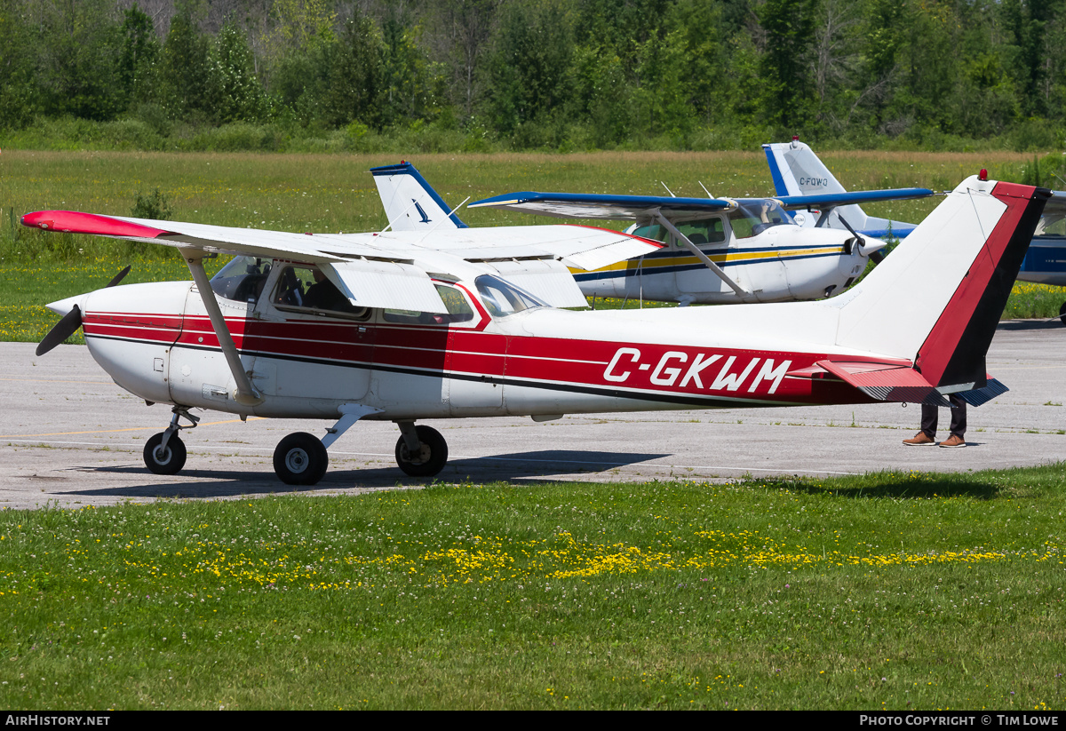 Aircraft Photo of C-GKWM | Cessna 172N Skyhawk II | AirHistory.net #710084