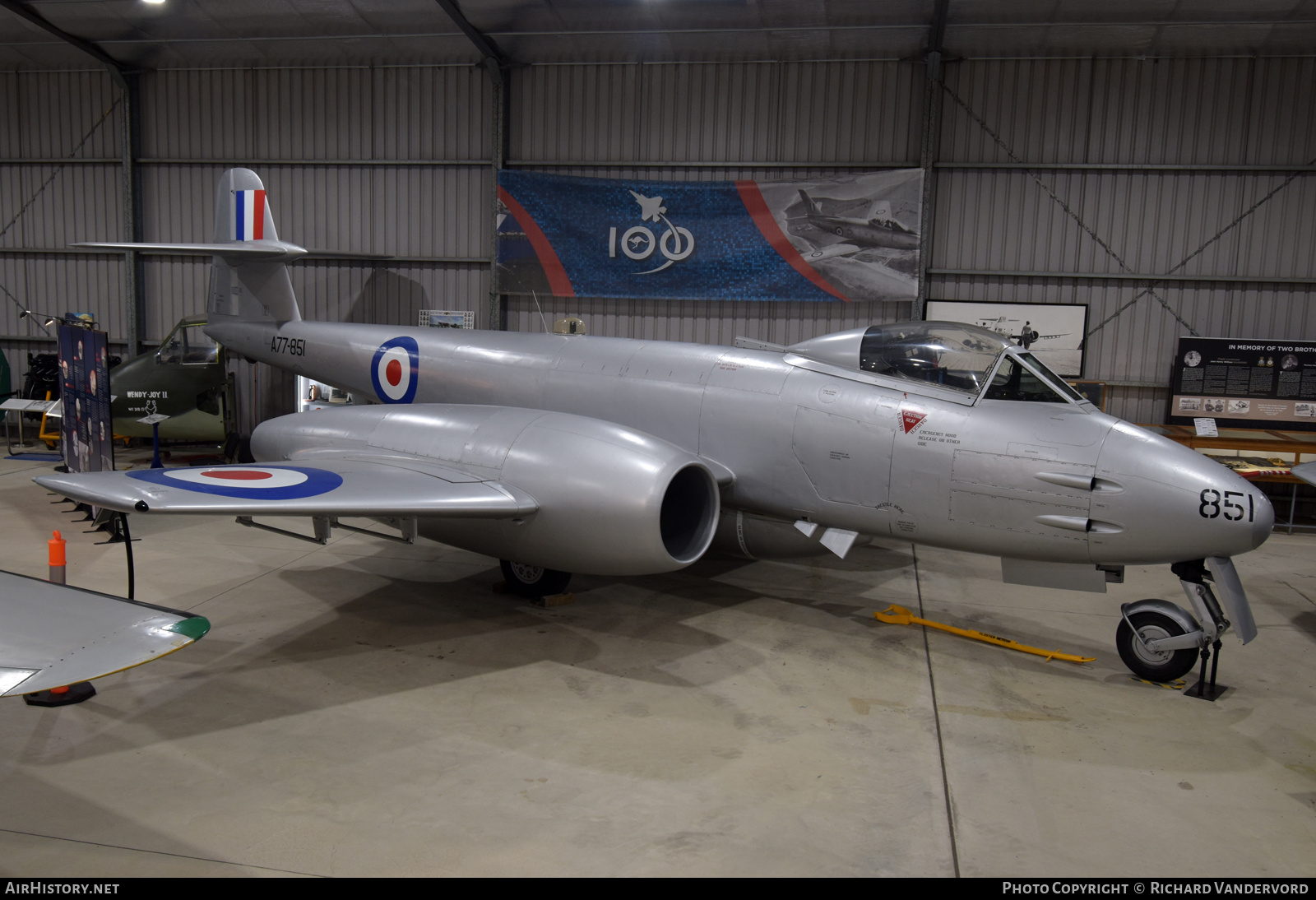 Aircraft Photo of VH-MBX / A77-851 | Gloster Meteor F8 | Australia - Air Force | AirHistory.net #710147