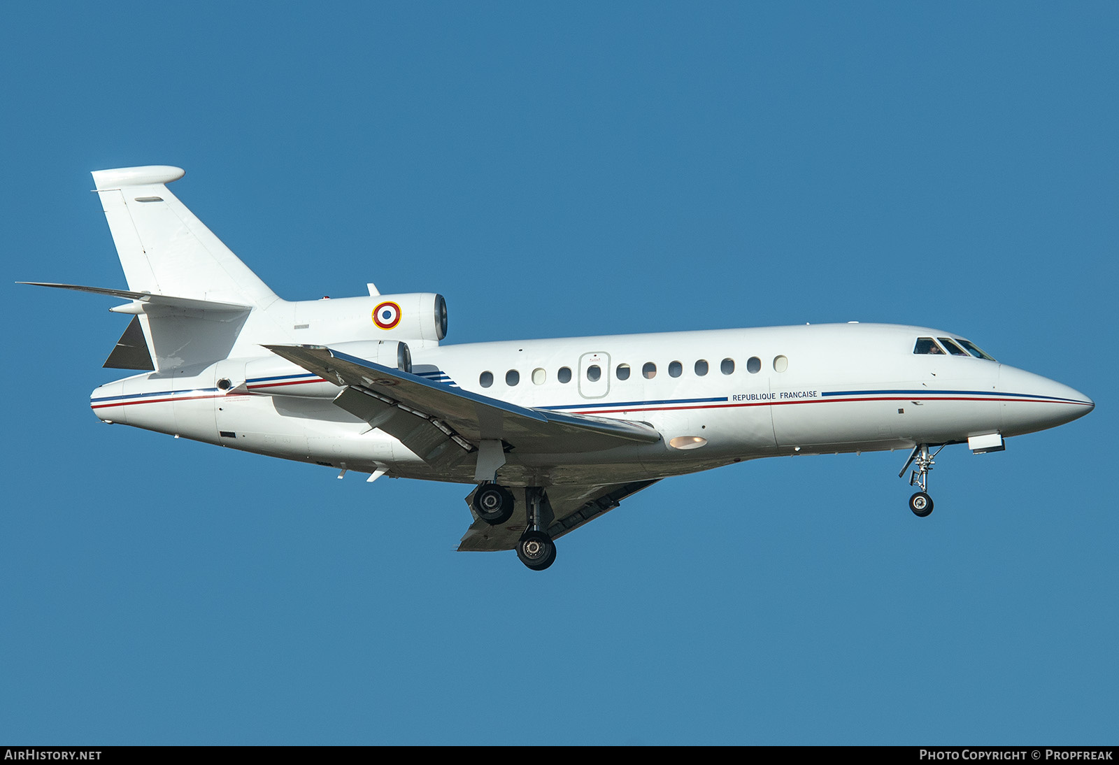 Aircraft Photo of 2 | Dassault Falcon 900 | France - Air Force | AirHistory.net #710151