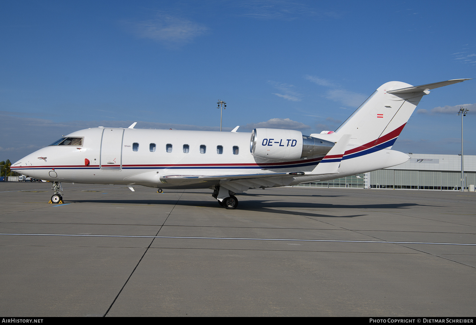 Aircraft Photo of OE-LTD | Bombardier Challenger 650 (CL-600-2B16) | AirHistory.net #710267