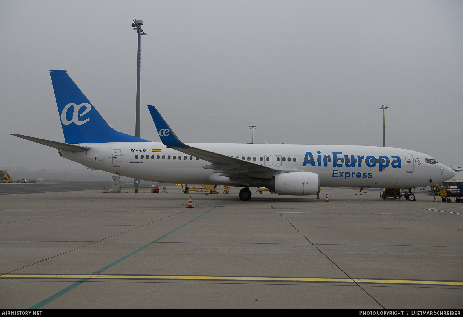 Aircraft Photo of EC-NUZ | Boeing 737-8GP | Air Europa Express | AirHistory.net #710292