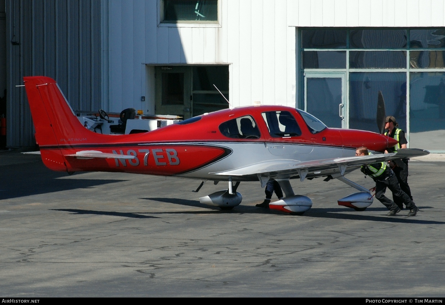 Aircraft Photo of N87EB | Cirrus SR-22T G6-GTS Platinum | AirHistory.net #710312