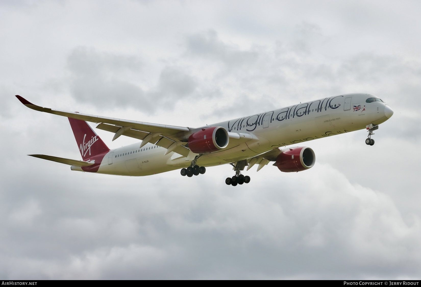 Aircraft Photo of G-VLUX | Airbus A350-1041 | Virgin Atlantic Airways | AirHistory.net #710359