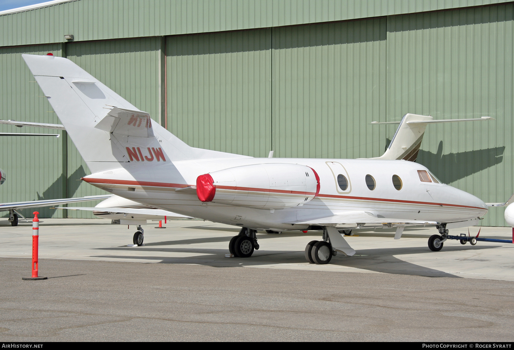 Aircraft Photo of N1JW | Dassault Falcon 10 | AirHistory.net #710398