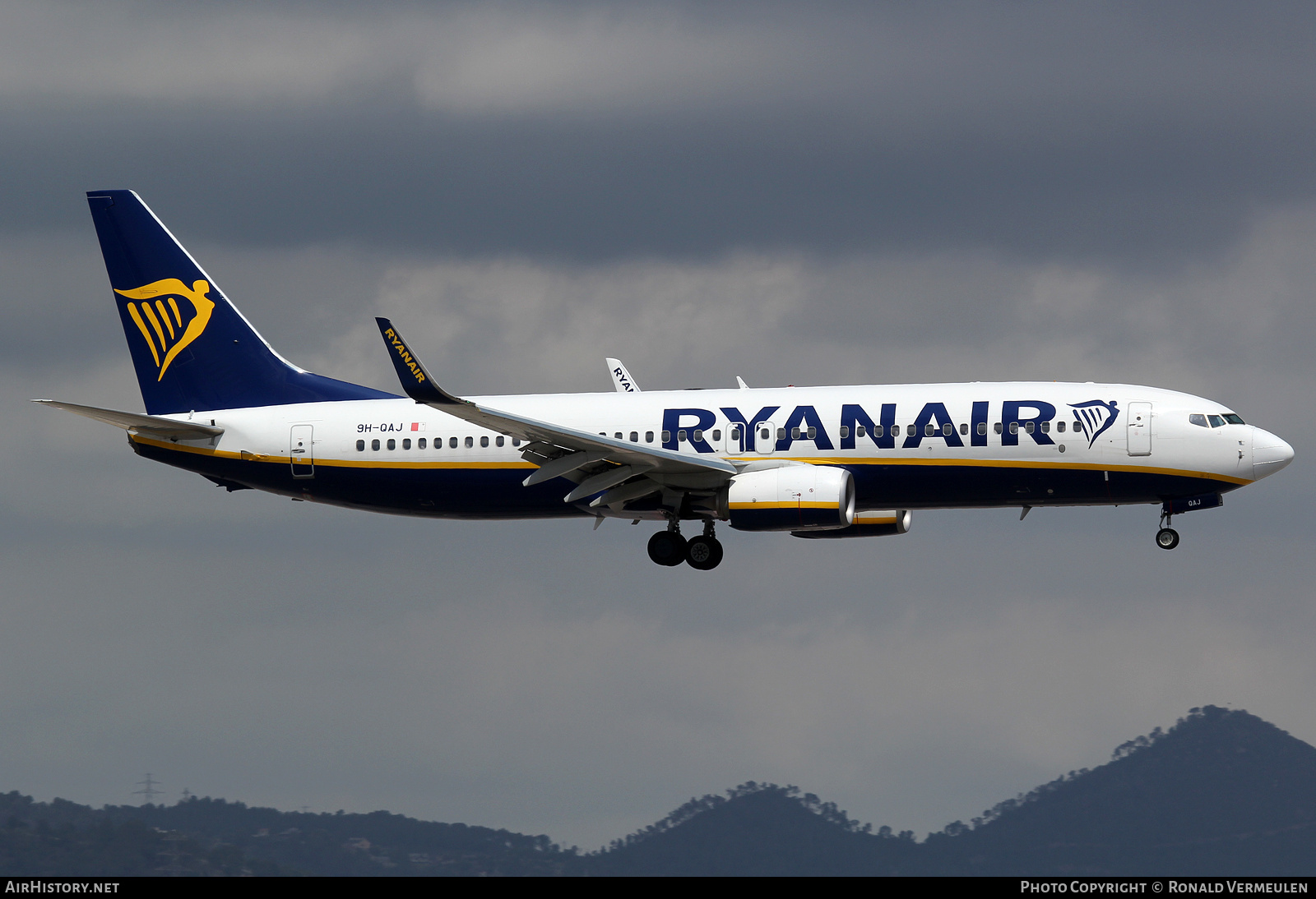 Aircraft Photo of 9H-QAJ | Boeing 737-800 | Ryanair | AirHistory.net #710429