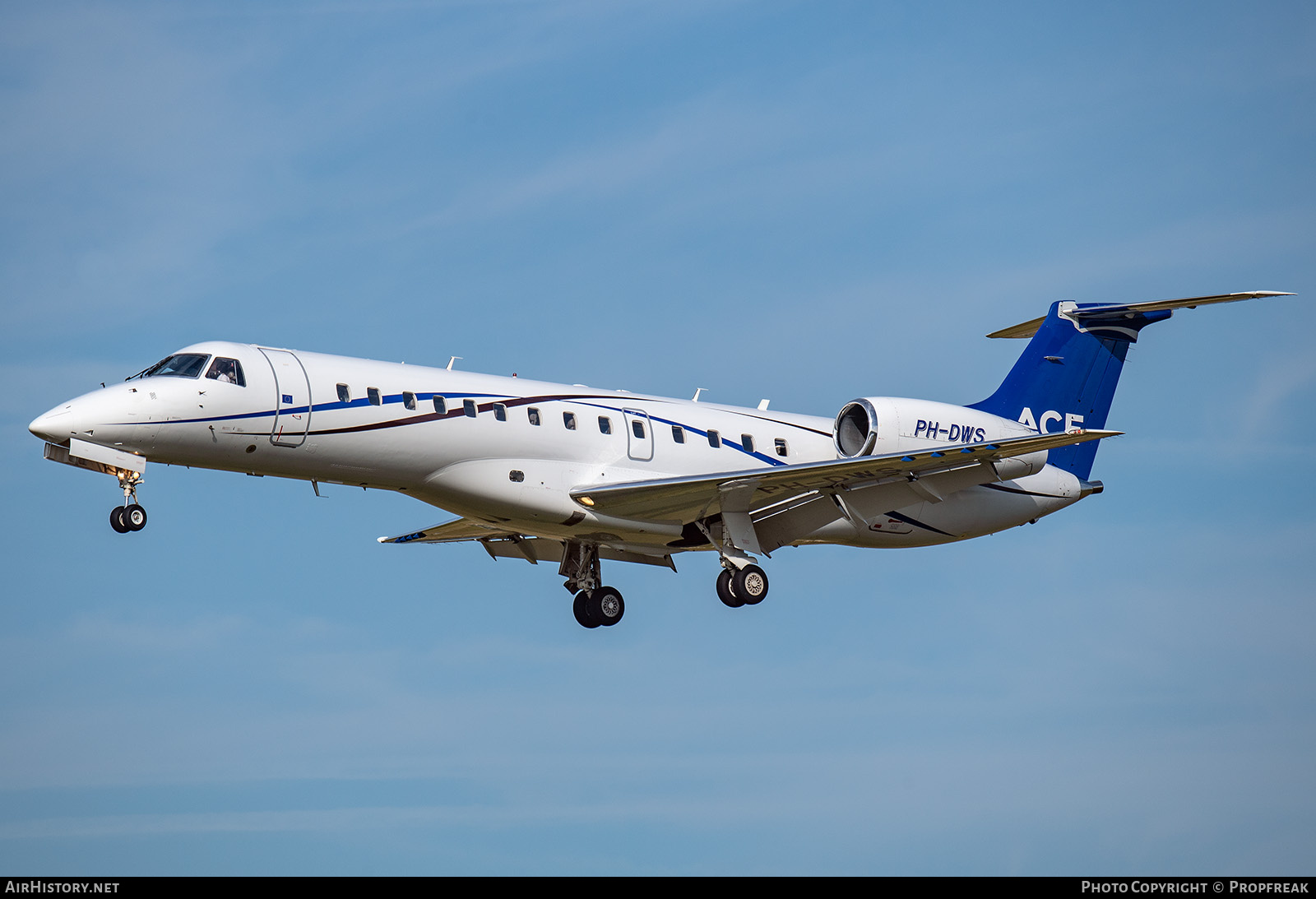 Aircraft Photo of PH-DWS | Embraer ERJ-135LR (EMB-135LR) | ACE - Air Charters Europe | AirHistory.net #710655