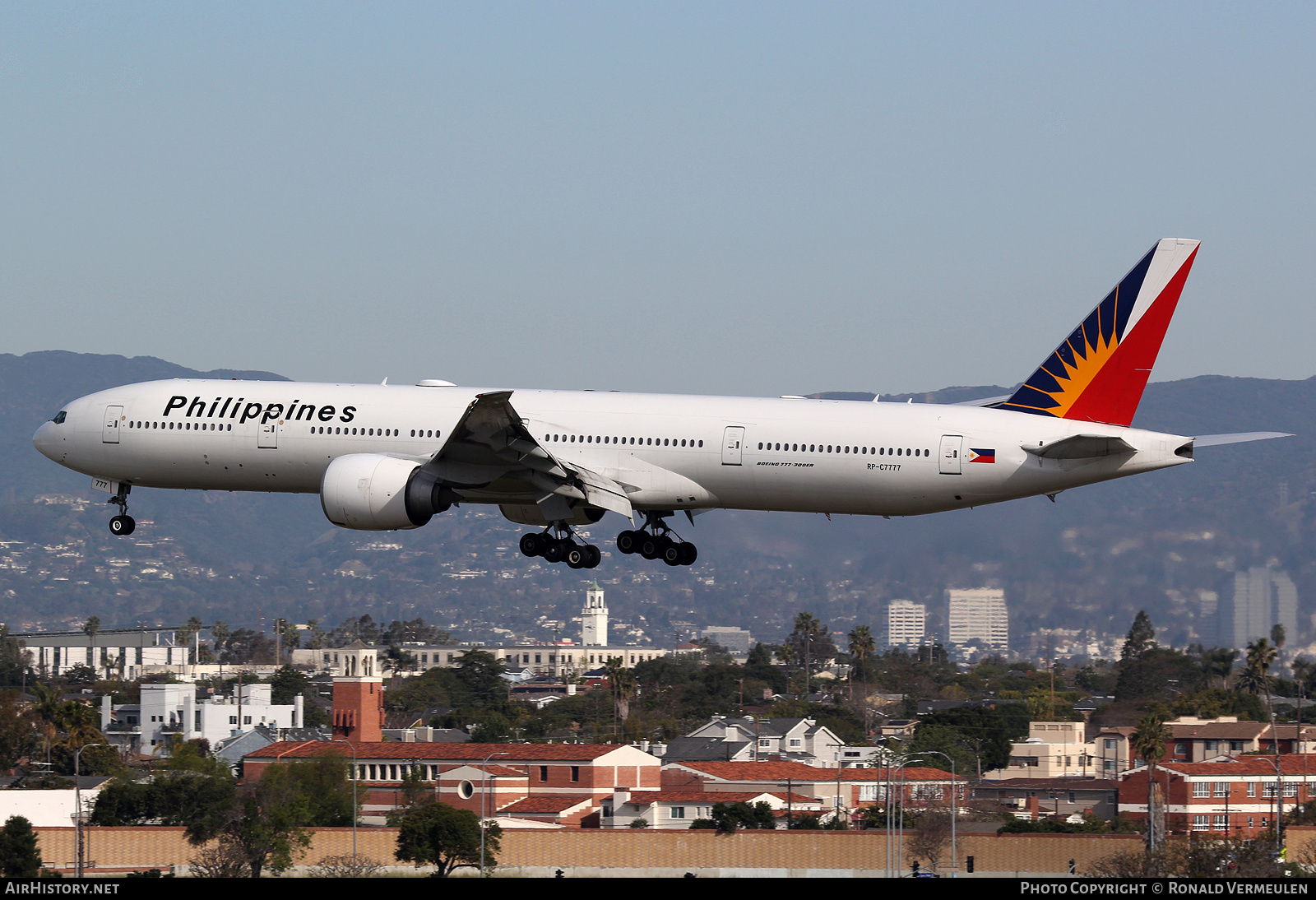 Aircraft Photo of RP-C7777 | Boeing 777-36N/ER | Philippine Airlines | AirHistory.net #710689