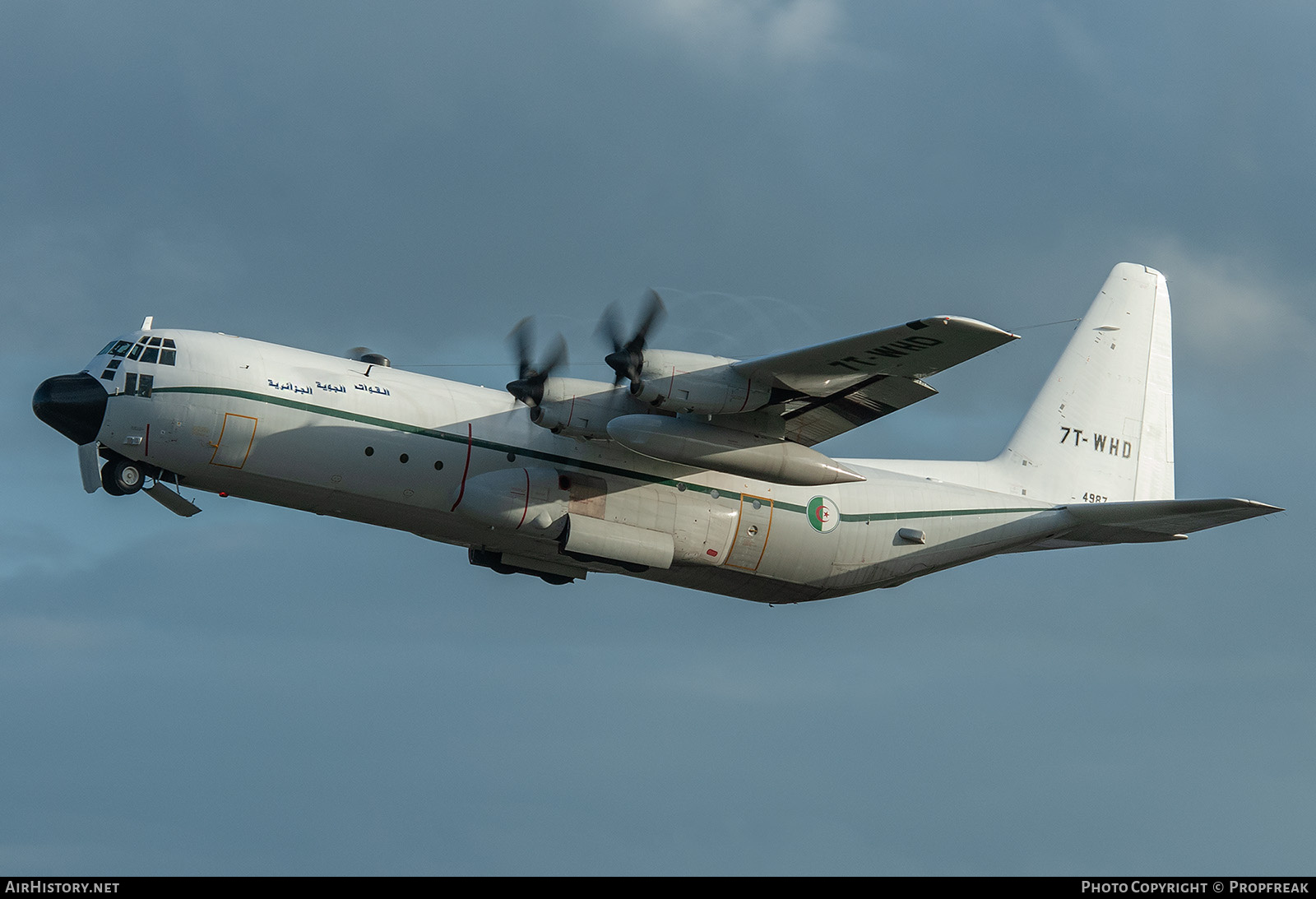 Aircraft Photo of 7T-WHD / 4987 | Lockheed C-130H-30 Hercules (L-382) | Algeria - Air Force | AirHistory.net #710956