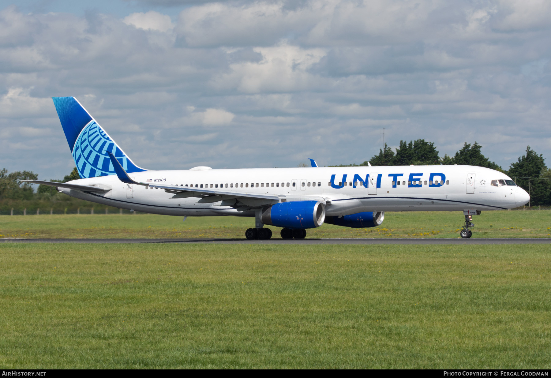 Aircraft Photo of N12109 | Boeing 757-224 | United Airlines | AirHistory.net #710958