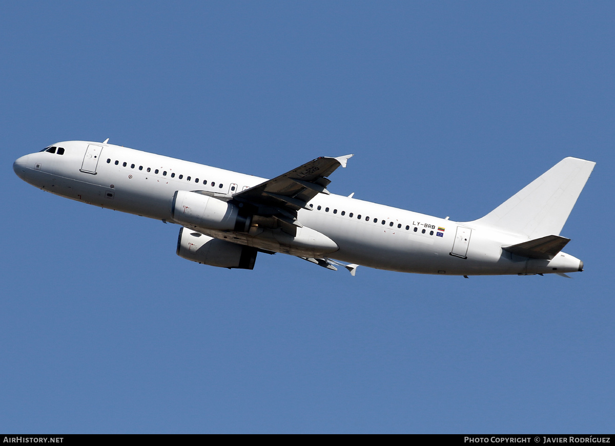 Aircraft Photo of LY-BRB | Airbus A320-232 | AirHistory.net #710960