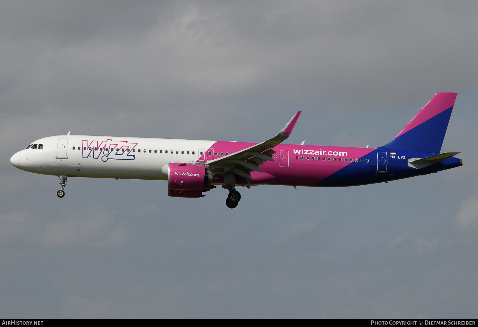 Aircraft Photo of HA-LVZ | Airbus A321-271NX | Wizz Air | AirHistory.net #710987