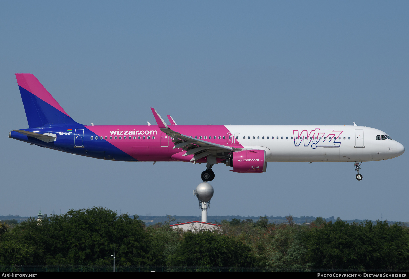 Aircraft Photo of HA-LZY | Airbus A321-271NX | Wizz Air | AirHistory.net #710999
