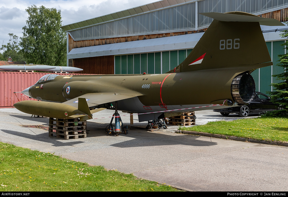 Aircraft Photo of 886 / 4886 | Canadair CF-104 Starfighter | Norway - Air Force | AirHistory.net #711023