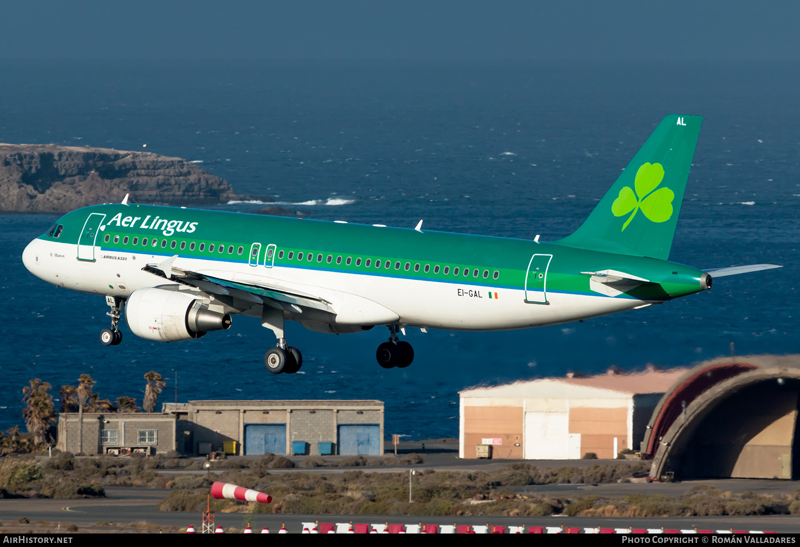 Aircraft Photo of EI-GAL | Airbus A320-214 | Aer Lingus | AirHistory.net #711090
