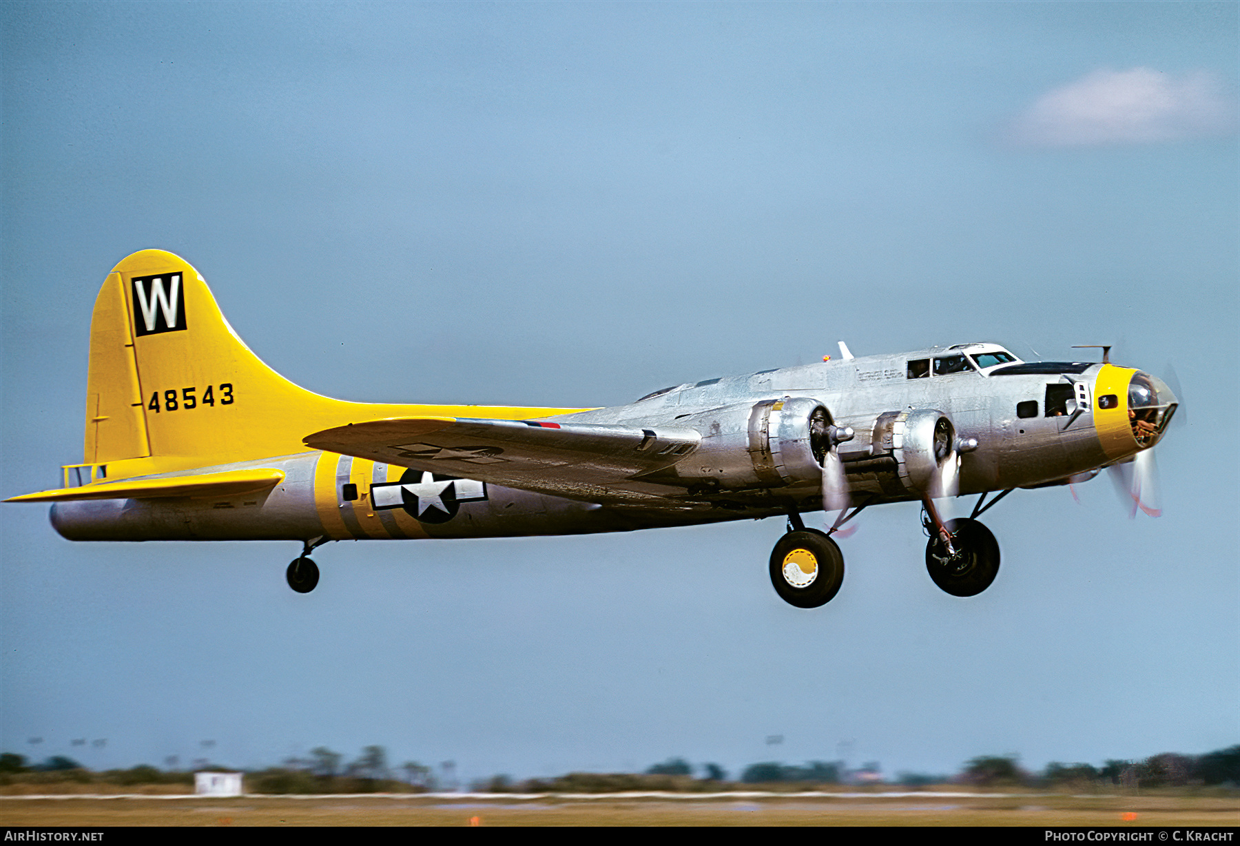 Aircraft Photo of N3701G / NL3701G / 48543 | Boeing B-17G Flying Fortress | USA - Air Force | AirHistory.net #711110