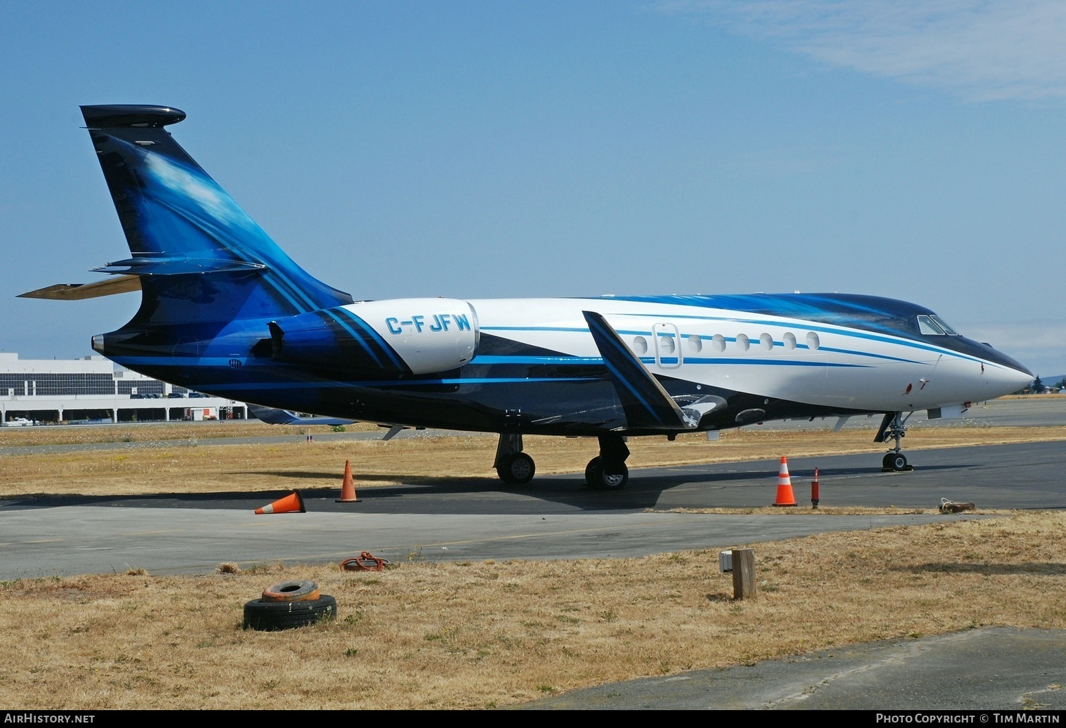 Aircraft Photo of C-FJFW | Dassault Falcon 2000EX | AirHistory.net #711180