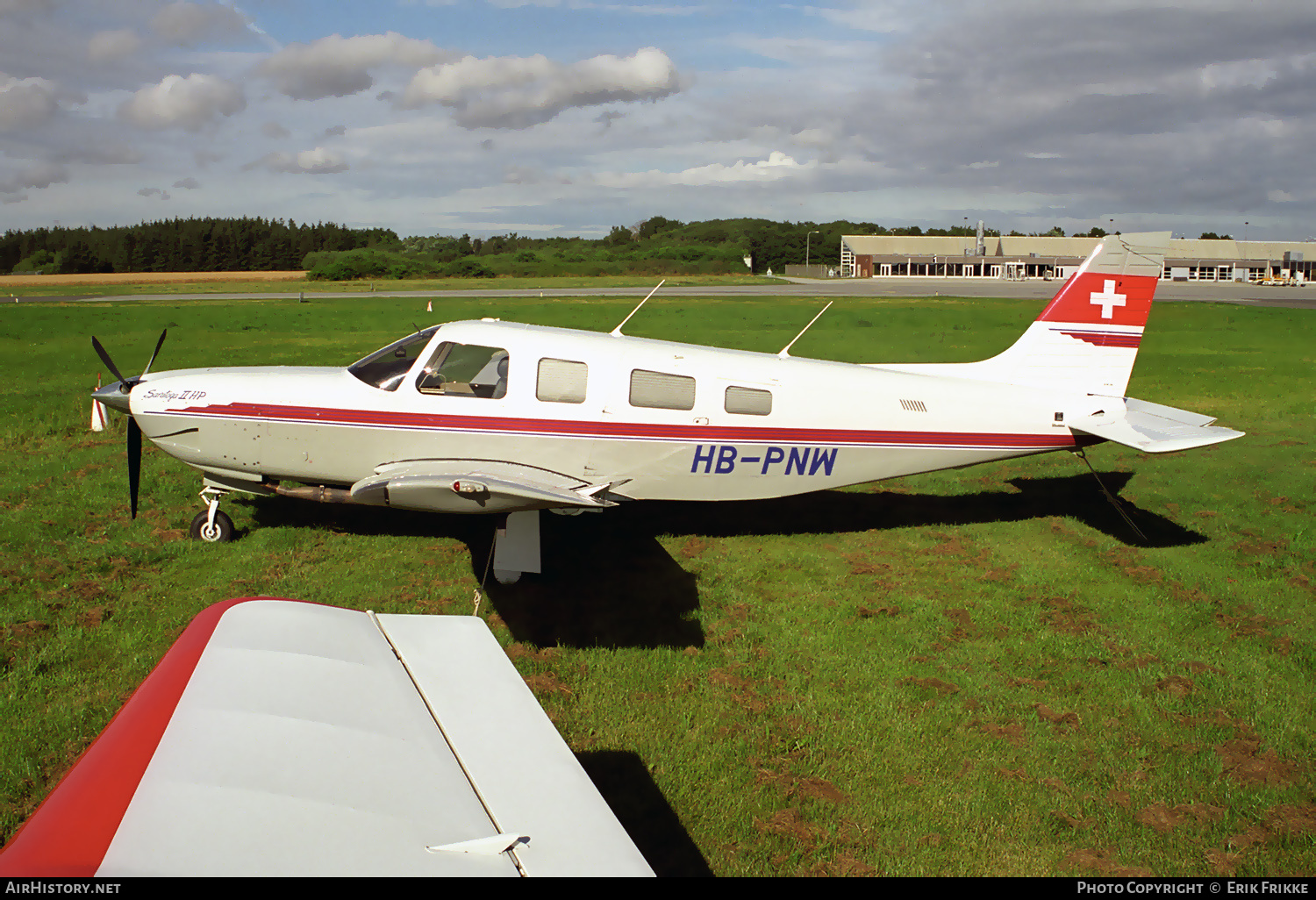 Aircraft Photo of HB-PNW | Piper PA-32R-301 Saratoga SP | AirHistory.net #711418