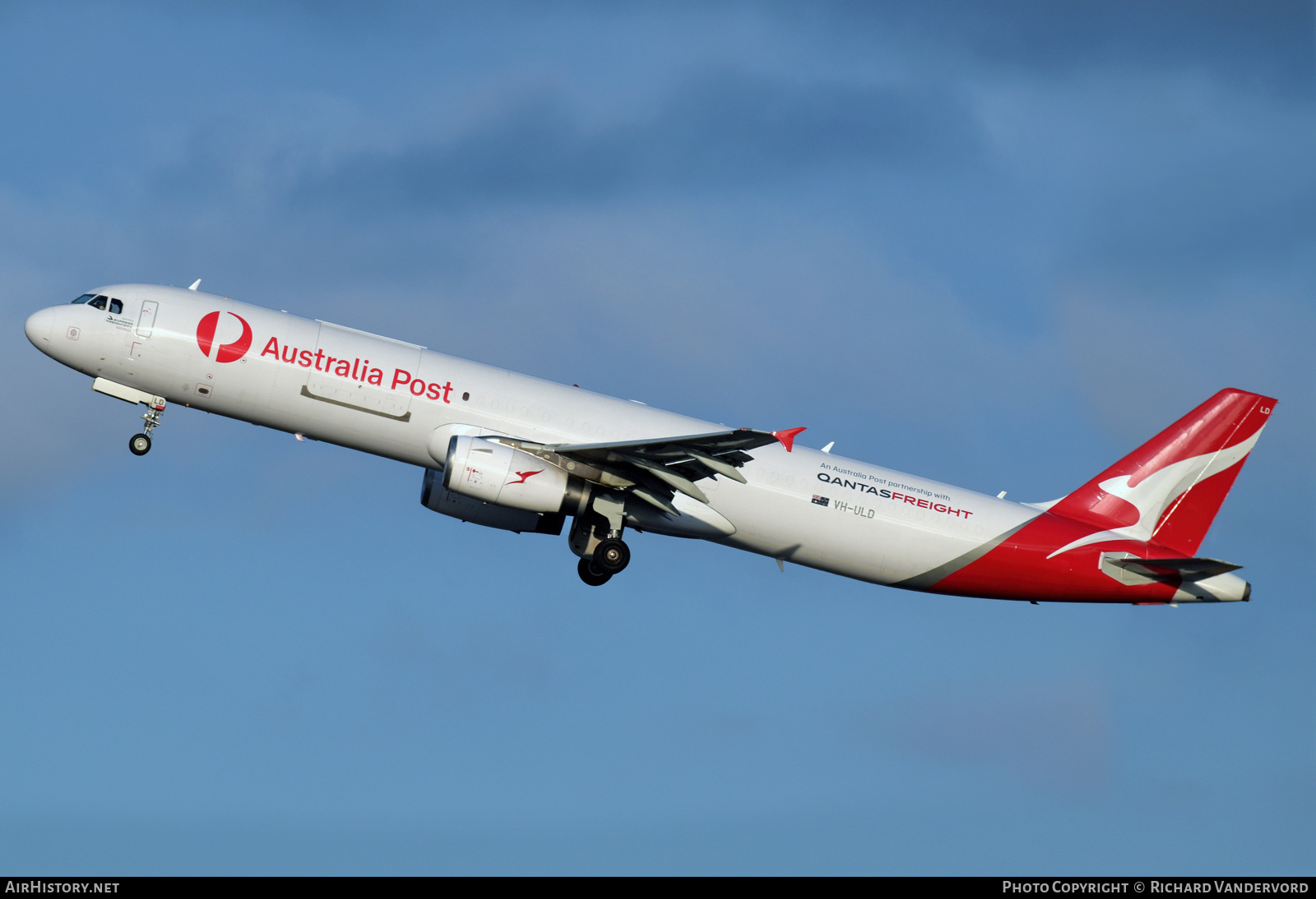 Aircraft Photo of VH-ULD | Airbus A321-231(PCF) | Australia Post | AirHistory.net #711526
