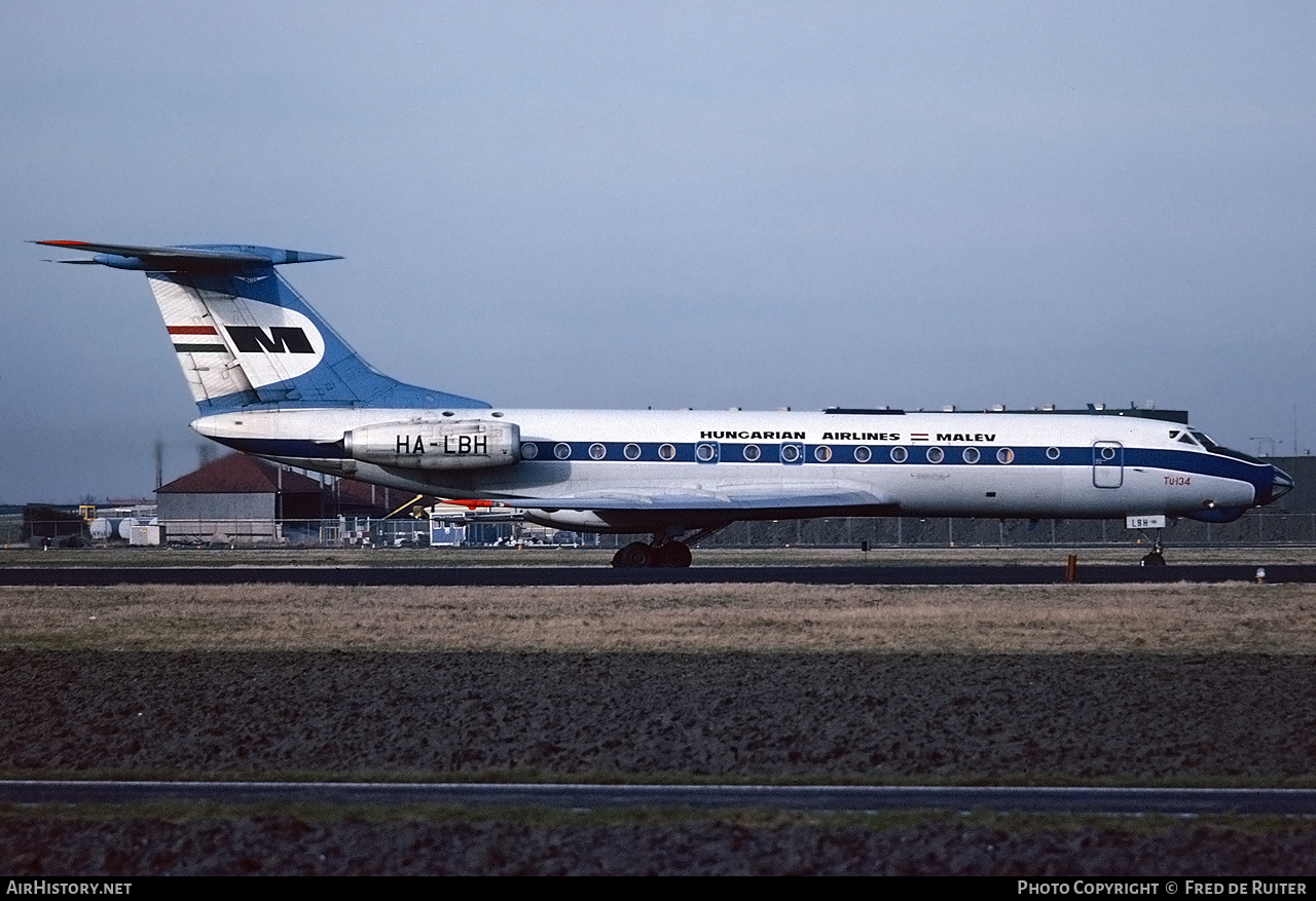 Aircraft Photo of HA-LBH | Tupolev Tu-134K | Malév - Hungarian Airlines | AirHistory.net #711636