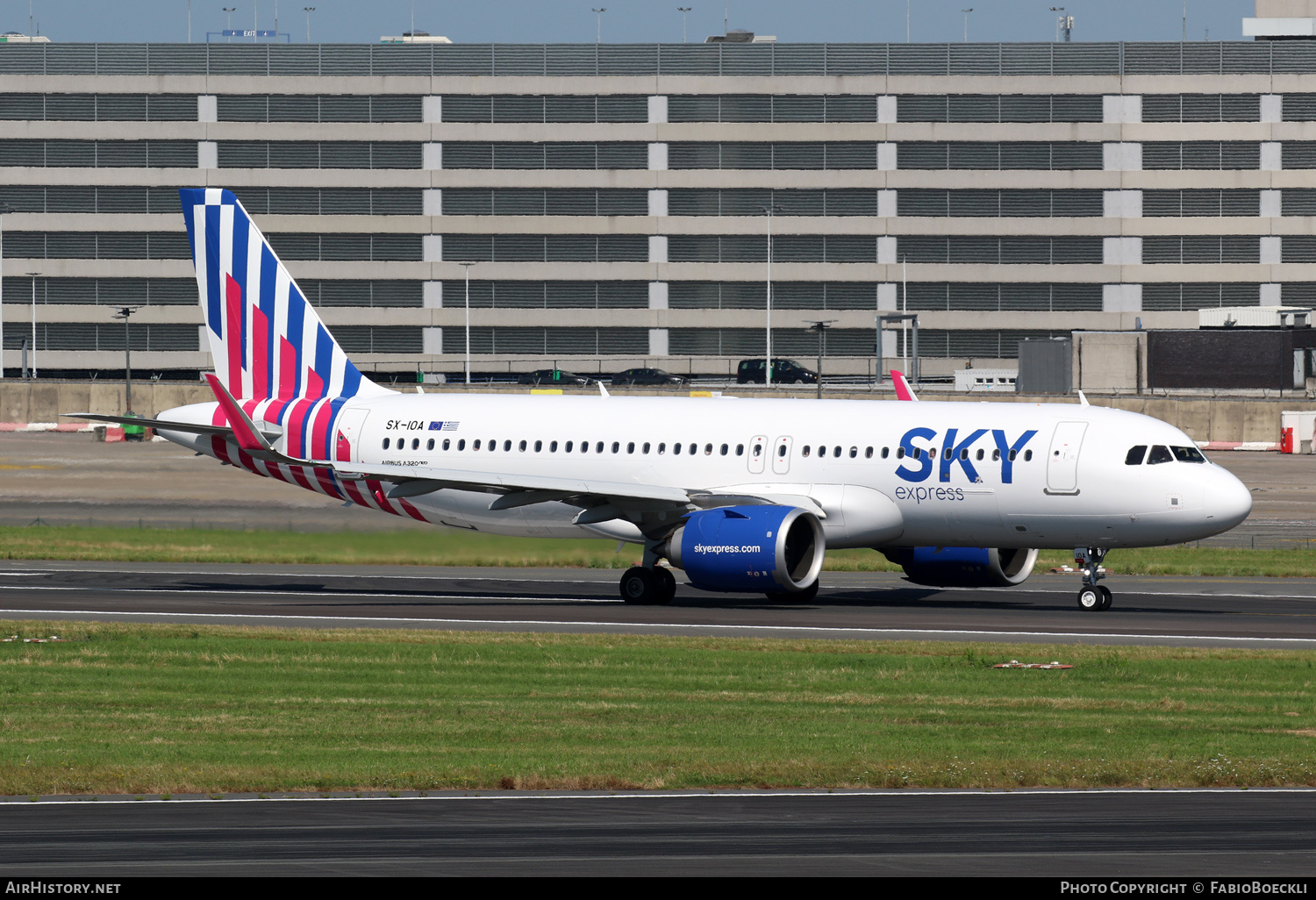 Aircraft Photo of SX-IOA | Airbus A320-251N | Sky Express | AirHistory.net #711663