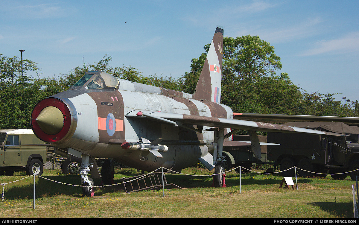 Aircraft Photo of XR771 | English Electric Lightning F6 | UK - Air Force | AirHistory.net #711692