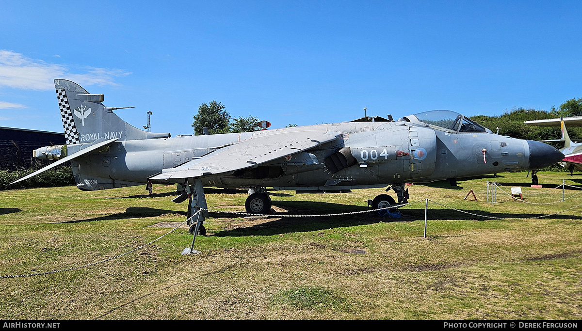 Aircraft Photo of ZE694 | British Aerospace Sea Harrier FA2 | UK - Navy | AirHistory.net #711693