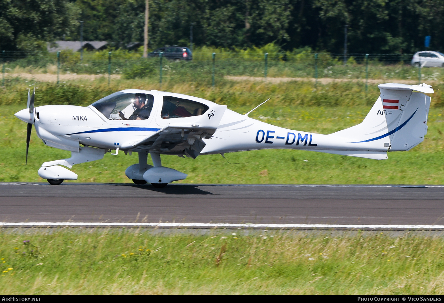Aircraft Photo of OE-DML | Diamond DA40 NG Diamond Star | Alpine Flight | AirHistory.net #711780