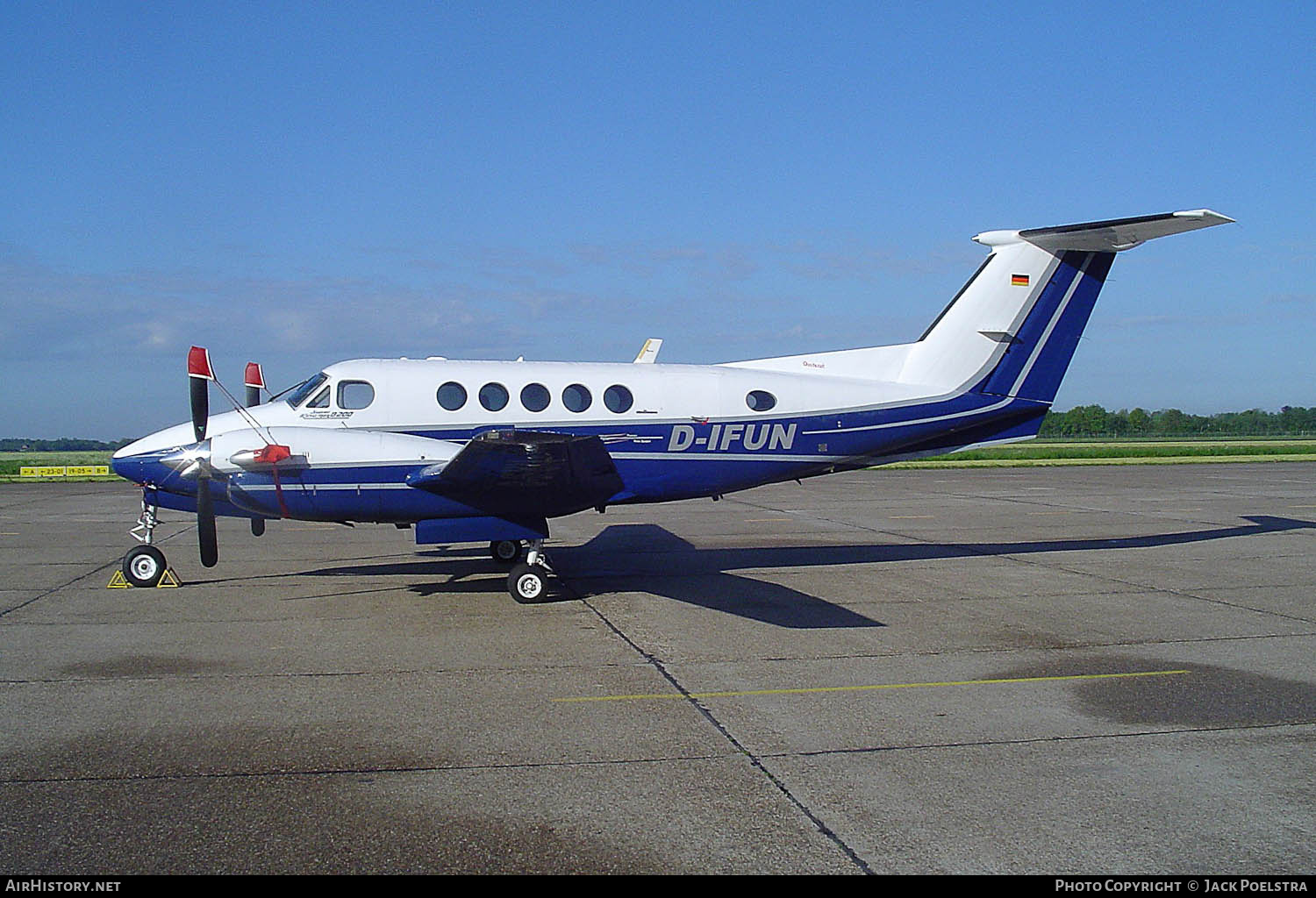 Aircraft Photo of D-IFUN | Beech 200 Super King Air | AirHistory.net #711820